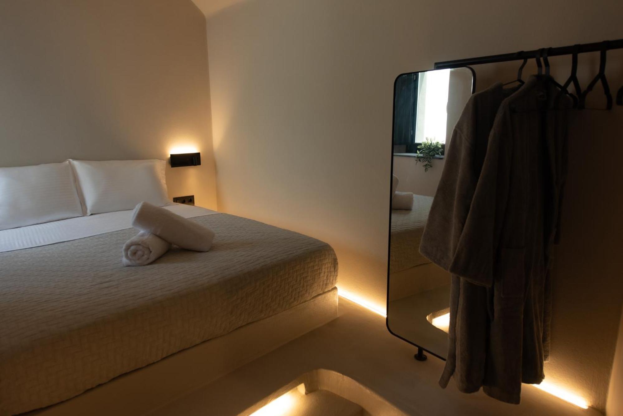 Noir Cave With Private Jacuzzi And Sunset Terrace *