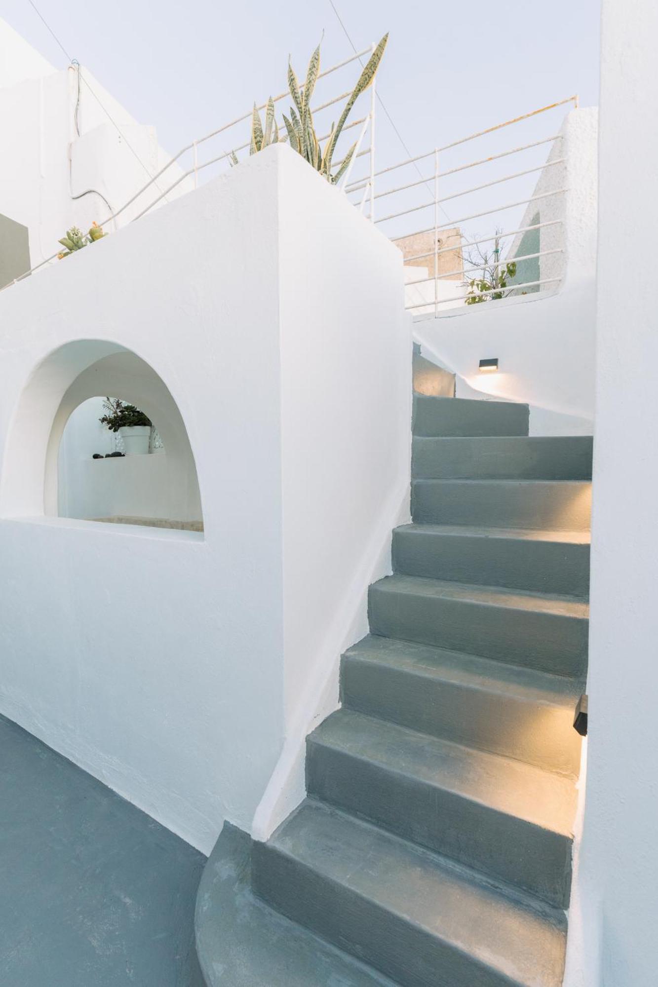 Villa Noir Cave With Private Jacuzzi And Sunset Terrace Pyrgos Kallistis